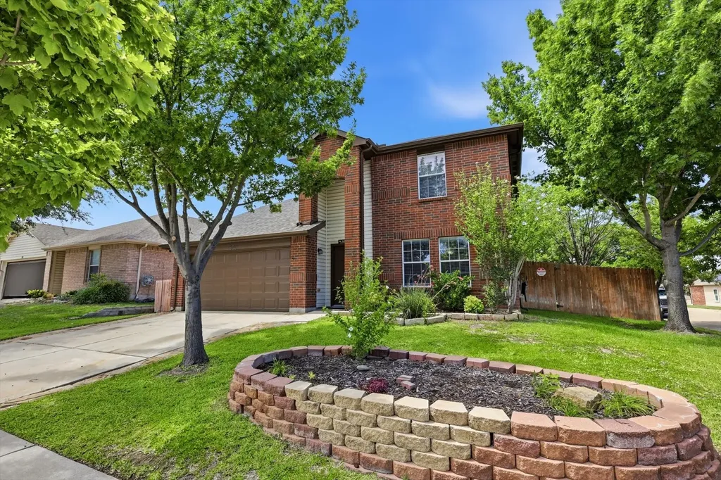 800 Poncho Lane Haslet TX 76052