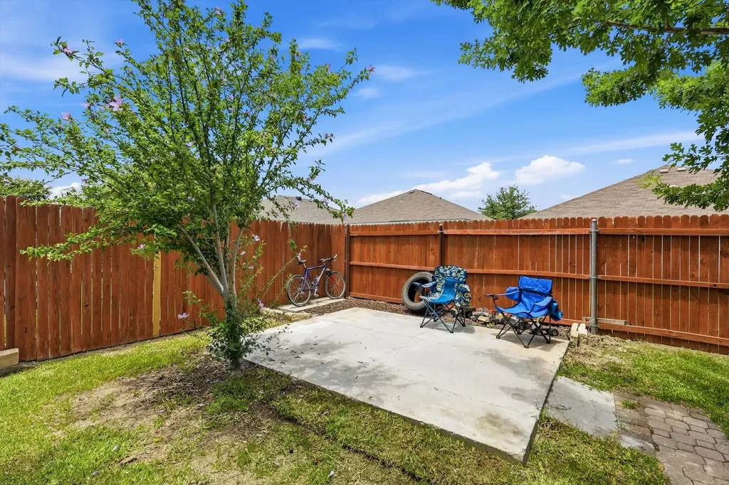 800 Poncho Lane Haslet TX 76052