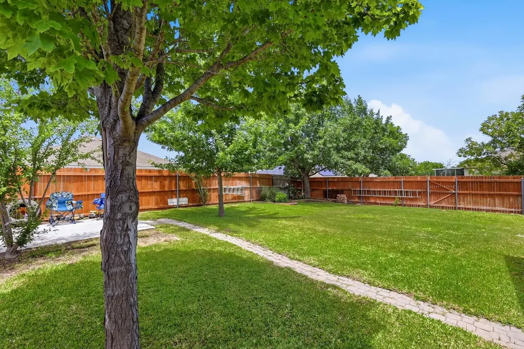 800 Poncho Lane Haslet TX 76052