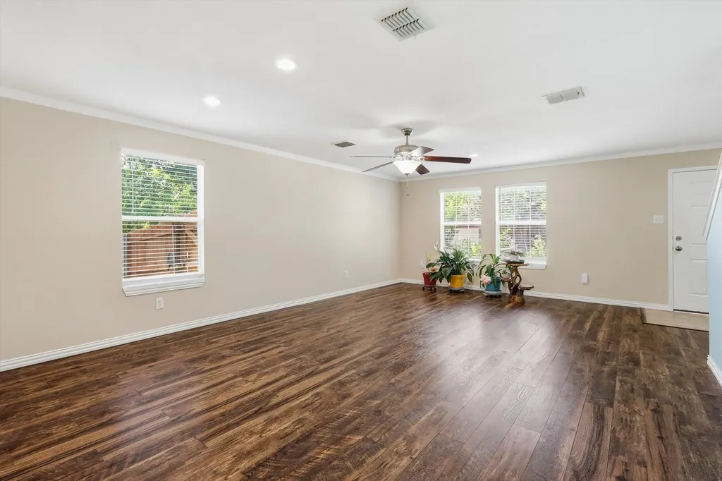 800 Poncho Lane Haslet TX 76052