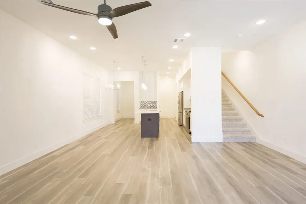 808 Eaglescliffe Landing Wylie TX 75098