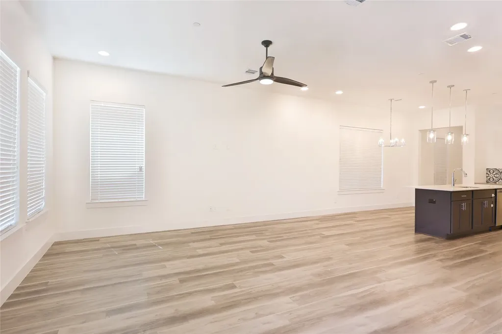 808 Eaglescliffe Landing Wylie TX 75098