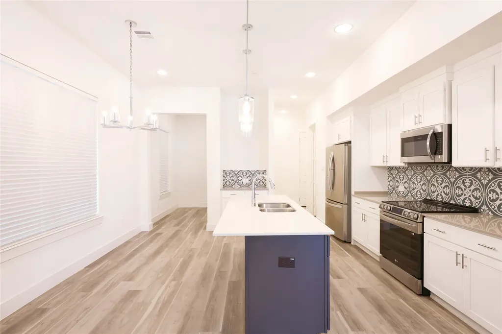 808 Eaglescliffe Landing Wylie TX 75098