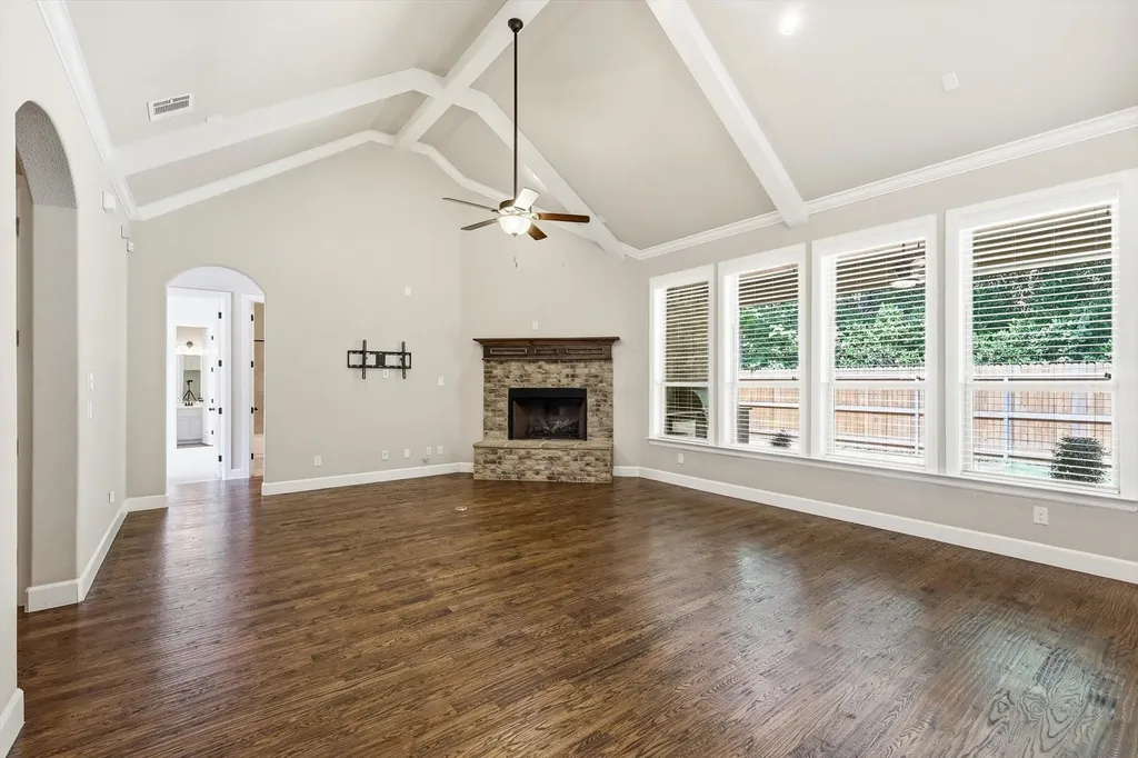 6901 Golf Green Drive Arlington TX 76001