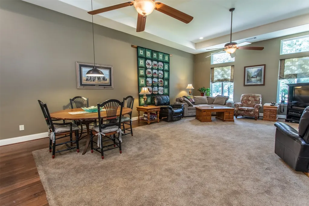 3724 County Road 211 Gainesville TX 76240