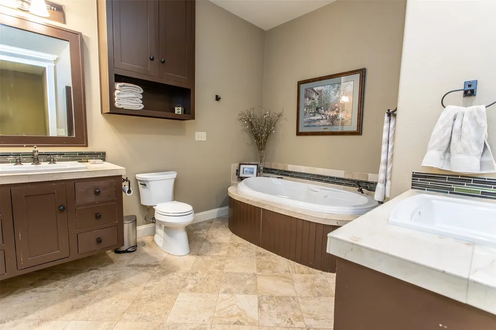 3724 County Road 211 Gainesville TX 76240