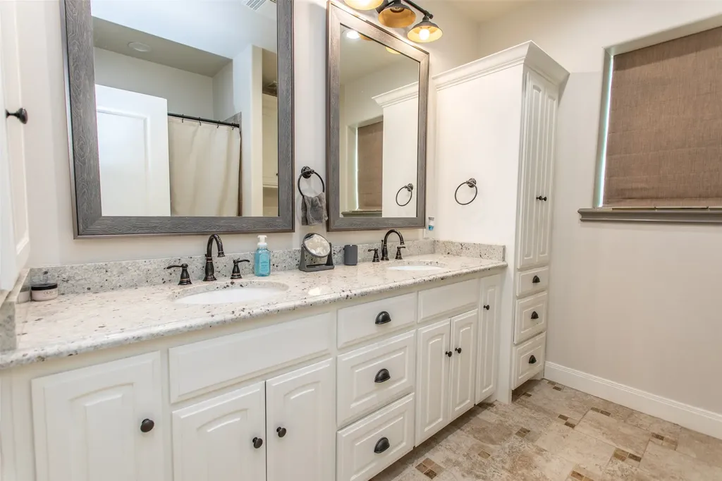 3724 County Road 211 Gainesville TX 76240