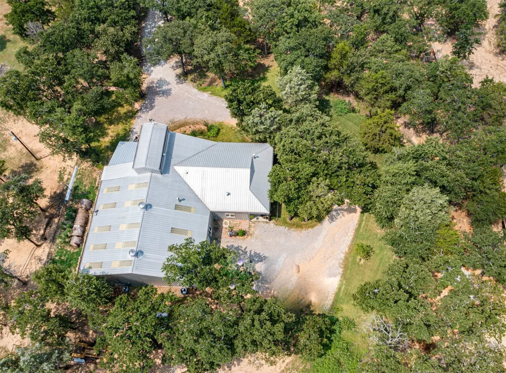 3724 County Road 211 Gainesville TX 76240