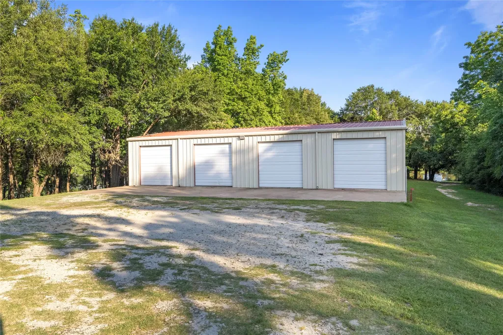 4735 Highway 37 S Mineola TX 75773