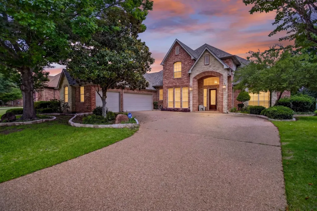 865 Thomas Crossing Drive Fort Worth TX 76028