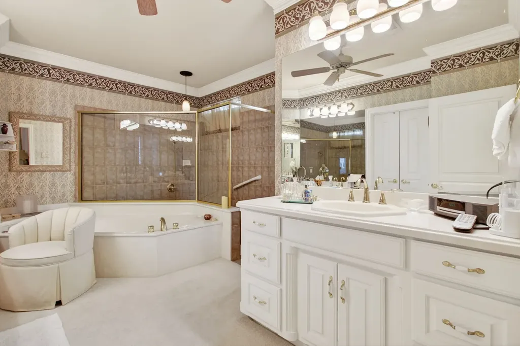 865 Thomas Crossing Drive Fort Worth TX 76028