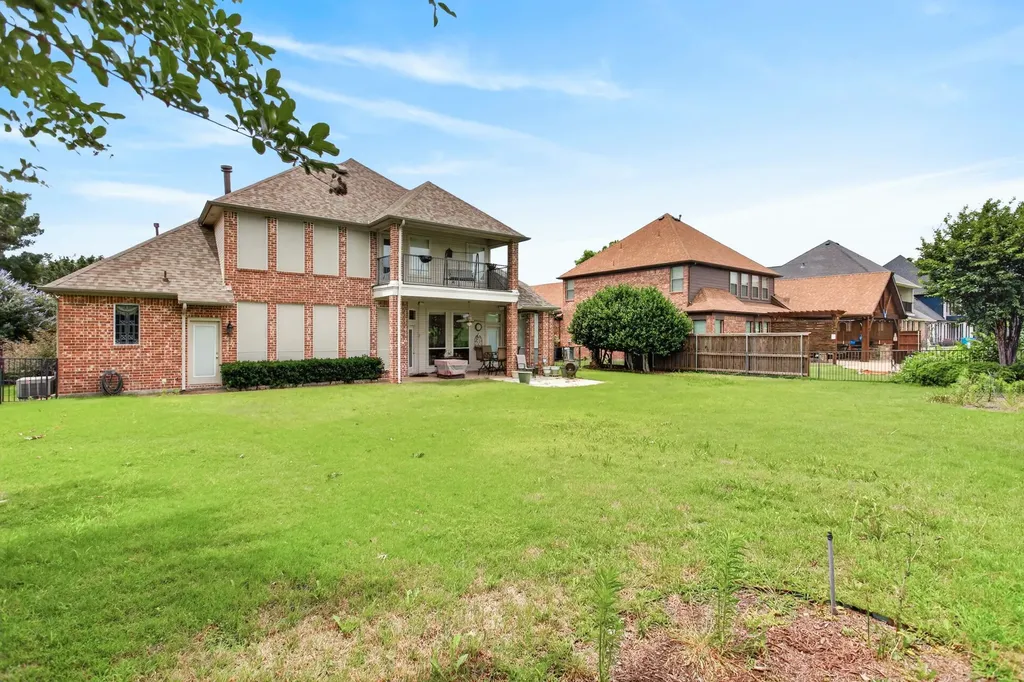 865 Thomas Crossing Drive Fort Worth TX 76028