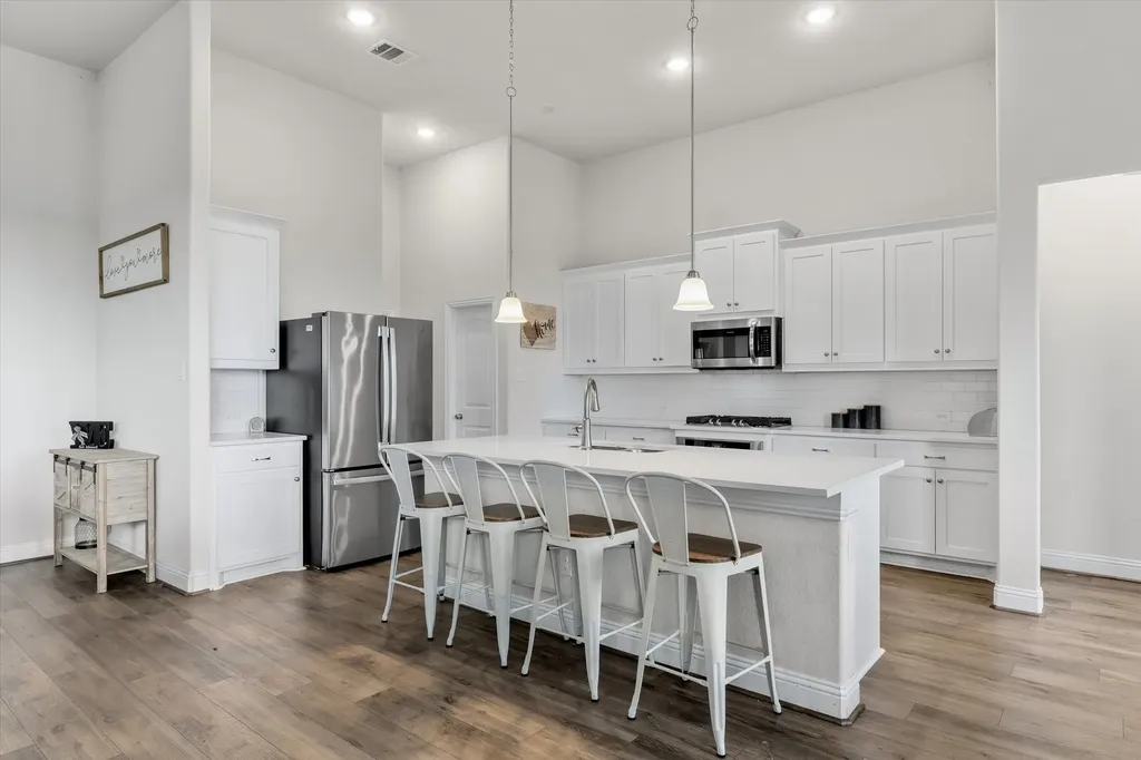 425 Private Road 7017 Edgewood TX 75117