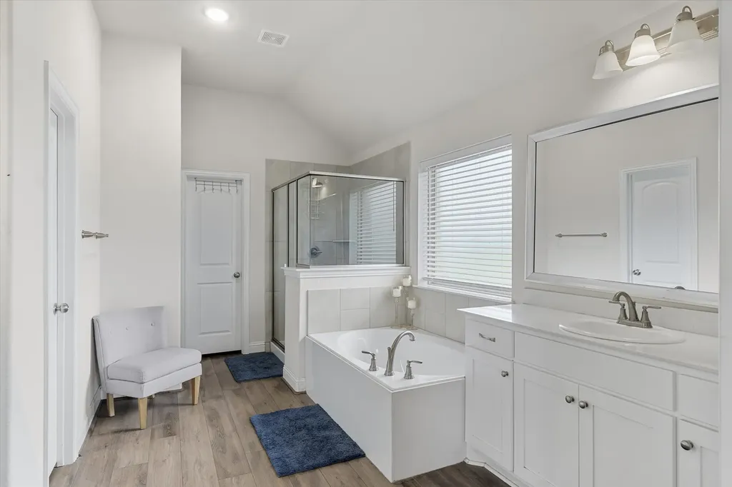 425 Private Road 7017 Edgewood TX 75117