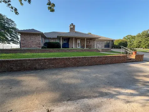 449 Private Road 4670 Boyd TX 76023
