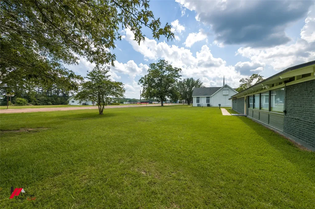 300 S Main Street Springhill LA 71075