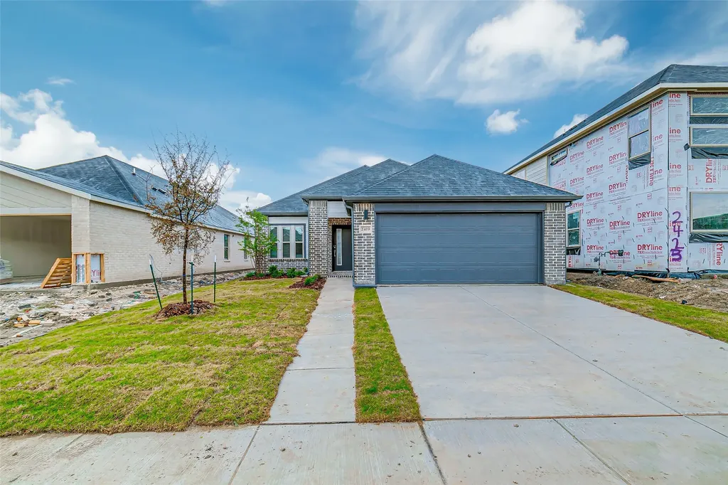 2419 Rocky Mountain Drive Royse City TX 75189