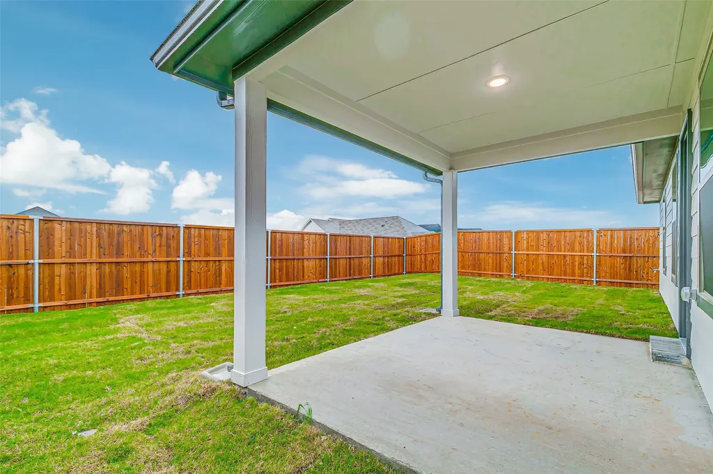 2419 Rocky Mountain Drive Royse City TX 75189