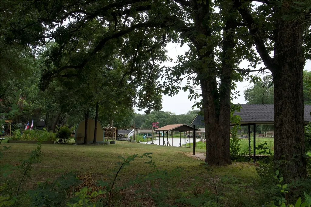 124 Armada Loop Payne Springs TX 75156