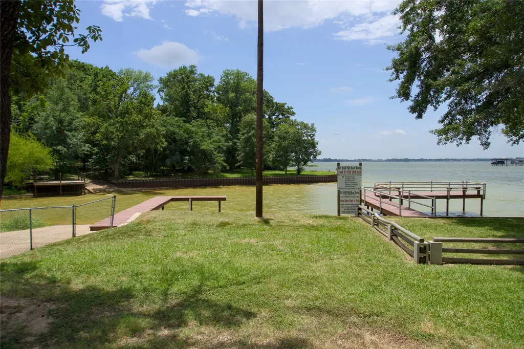 124 Armada Loop Payne Springs TX 75156