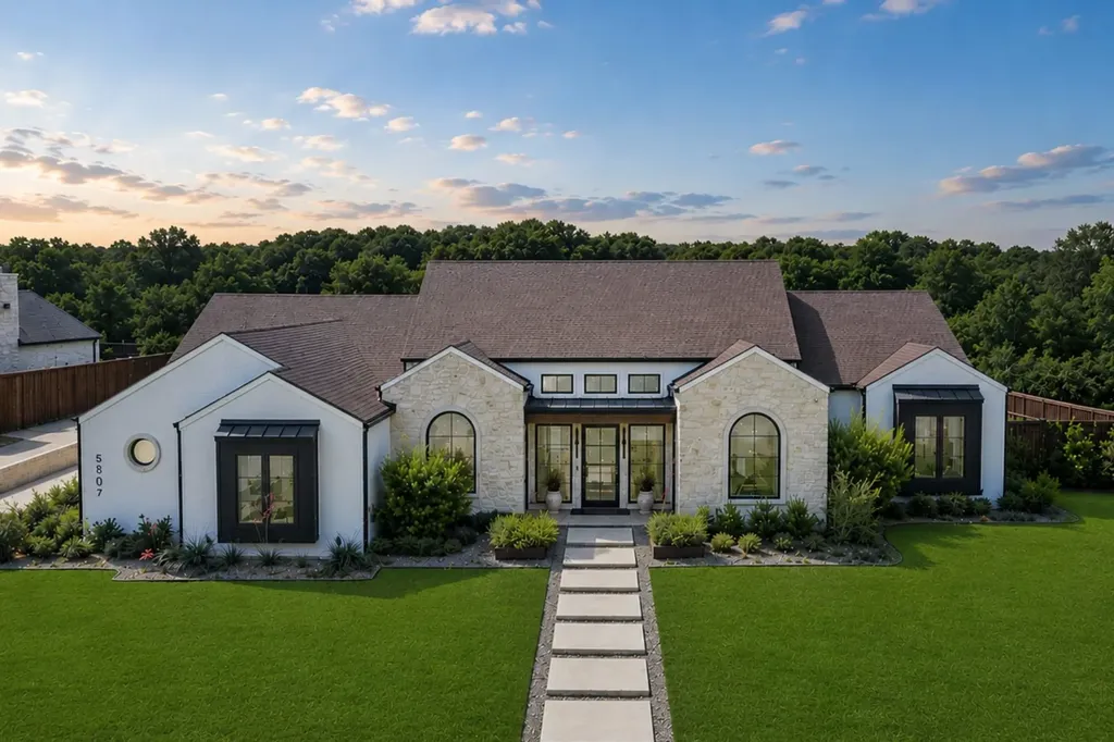 Colleyville TX, 5807 Preston Way