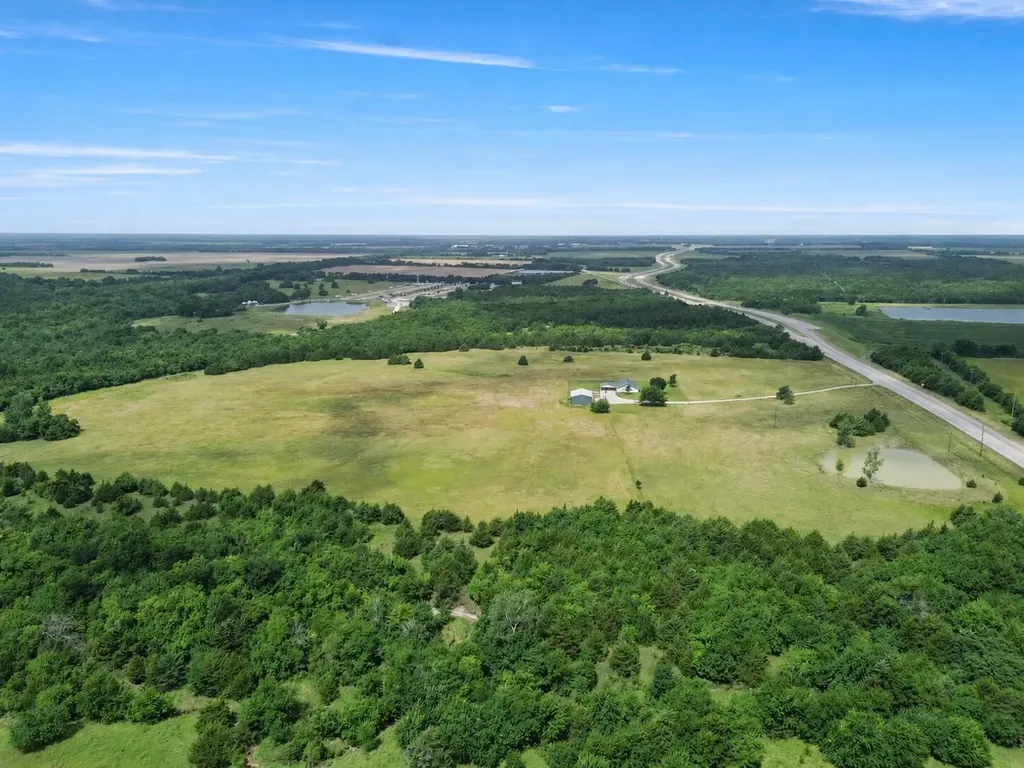 20280 Us Highway 82 W Honey Grove TX 75446