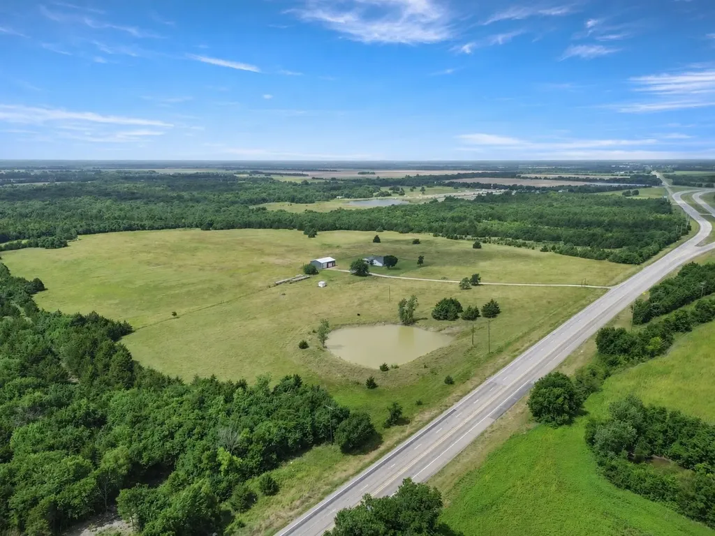 20280 Us Highway 82 W Honey Grove TX 75446