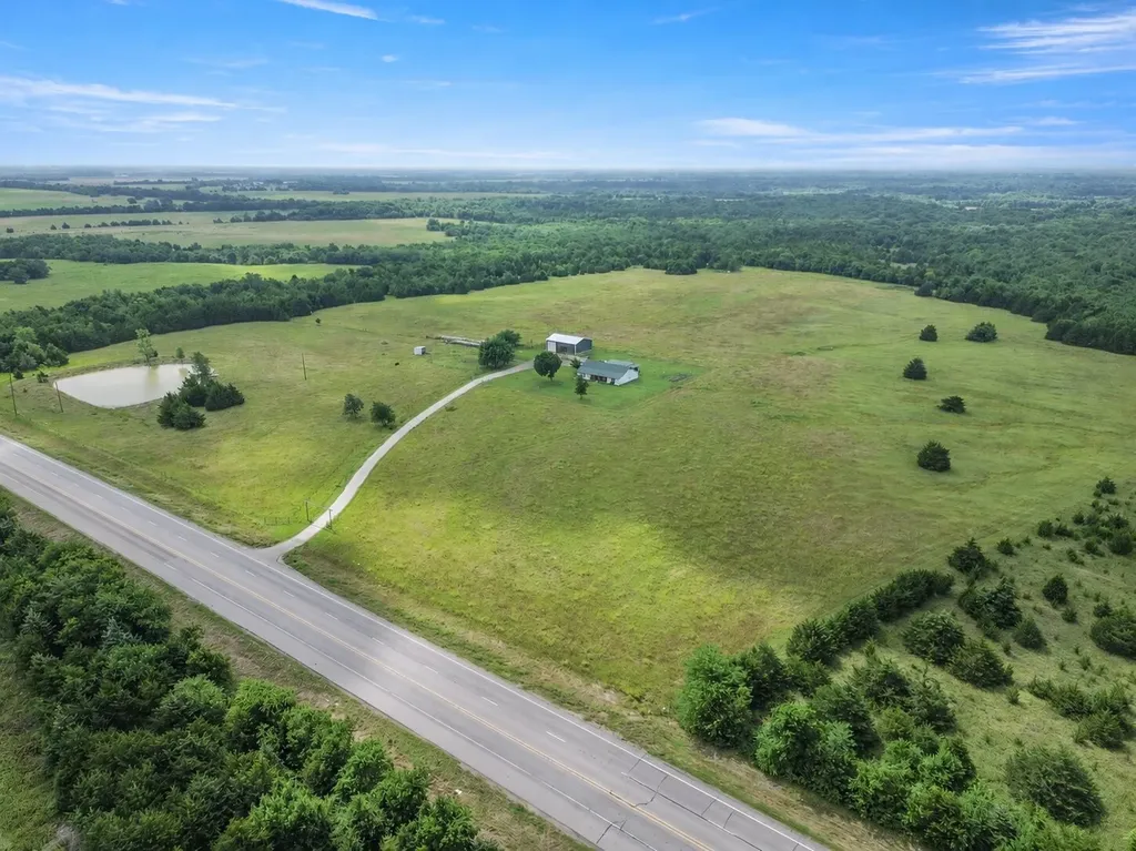 20280 Us Highway 82 W Honey Grove TX 75446