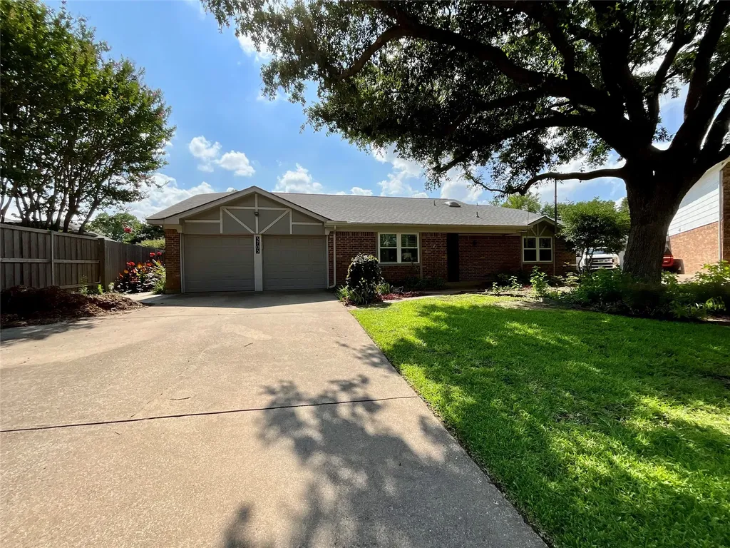 3705 Cobblestone Court Bedford TX 76021
