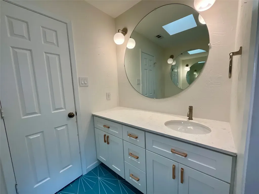 3705 Cobblestone Court Bedford TX 76021