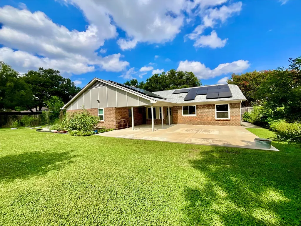 3705 Cobblestone Court Bedford TX 76021
