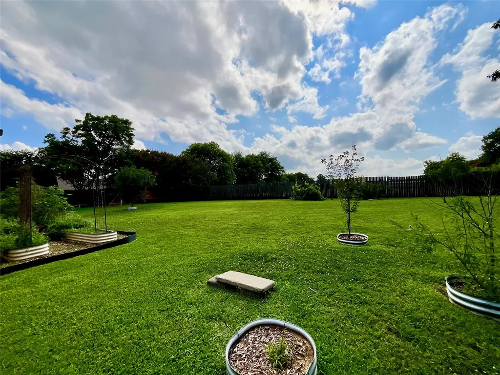 3705 Cobblestone Court Bedford TX 76021