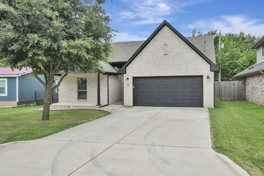 124 Elm Lane Roanoke TX 76262