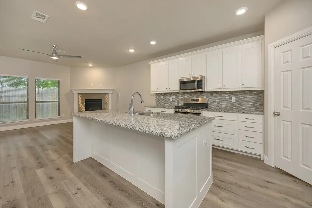 124 Elm Lane Roanoke TX 76262