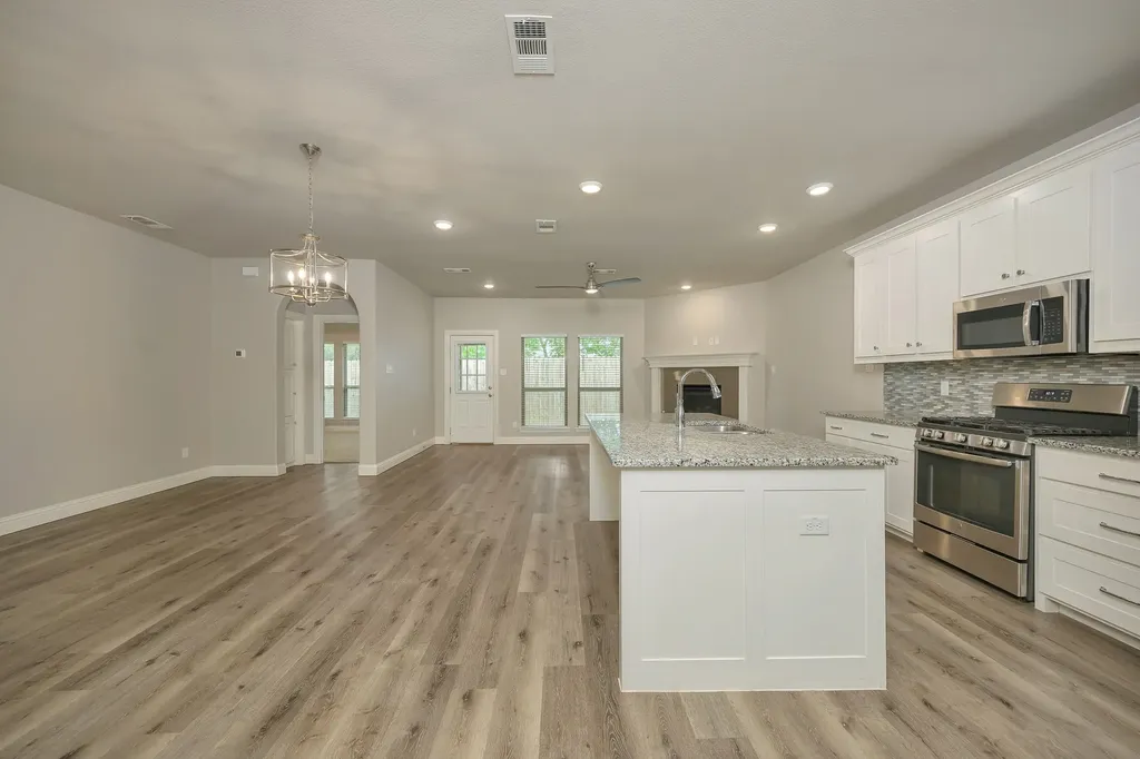 124 Elm Lane Roanoke TX 76262