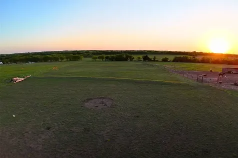 199 Hill County Road 4434 Itasca TX 76055