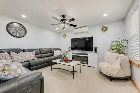 199 Hill County Road 4434 Itasca TX 76055