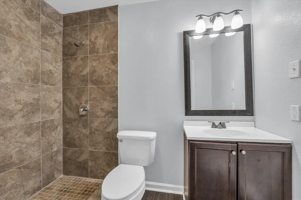 3904 James Avenue Waco TX 76711