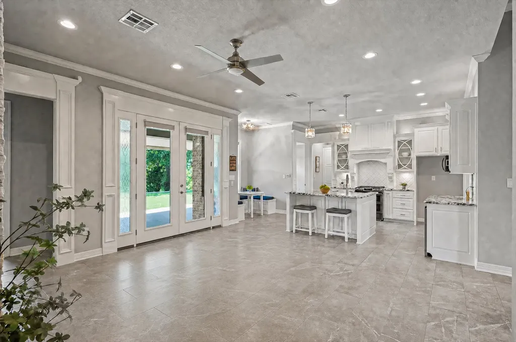 147 County Road 2309 Mineola TX 75773
