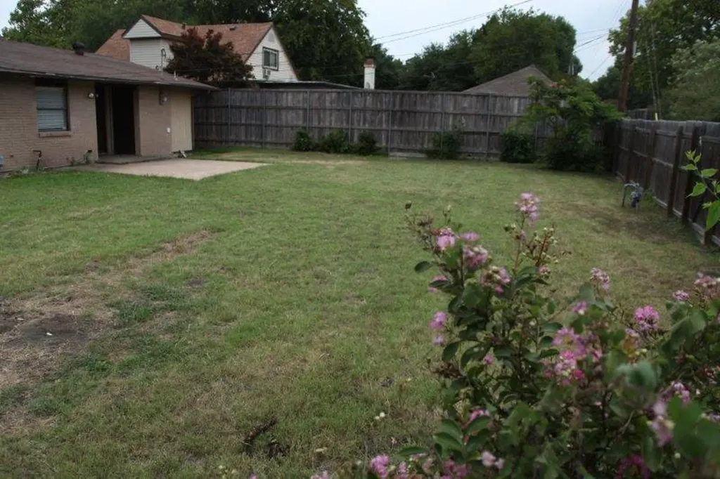 800 Brentwood Lane Richardson TX 75080