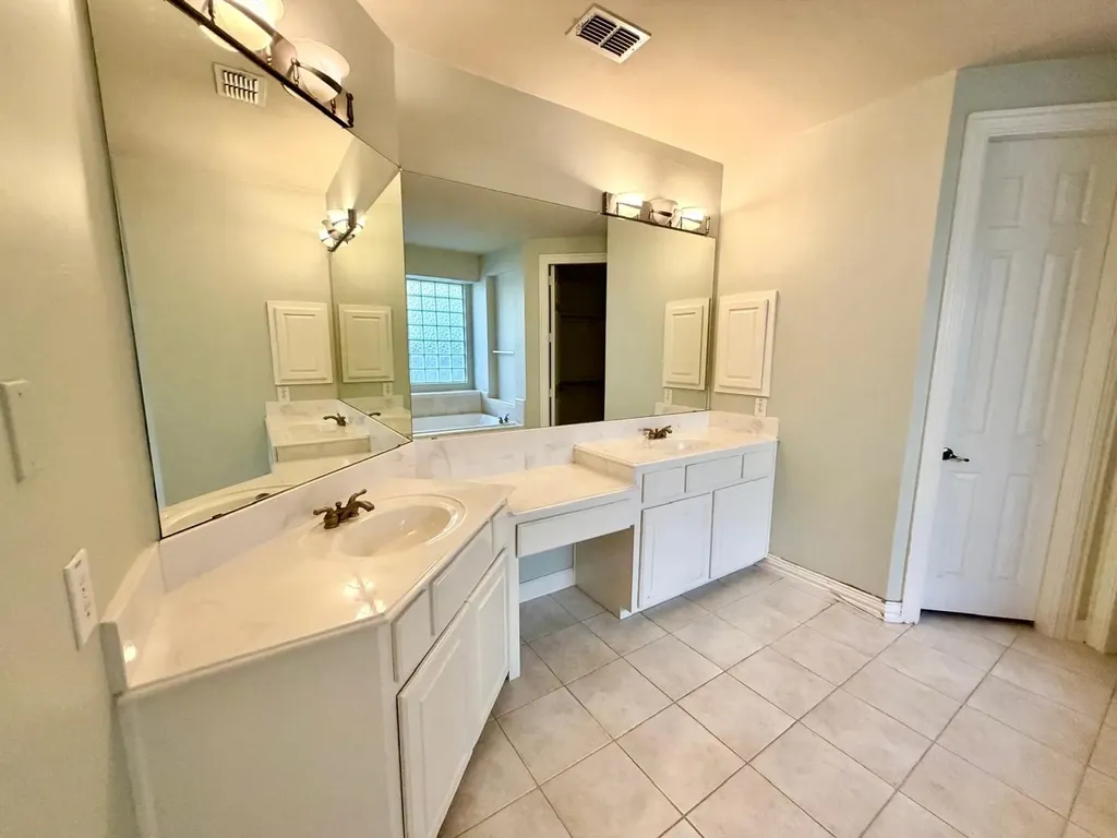 1405 Monarch Way Southlake TX 76092