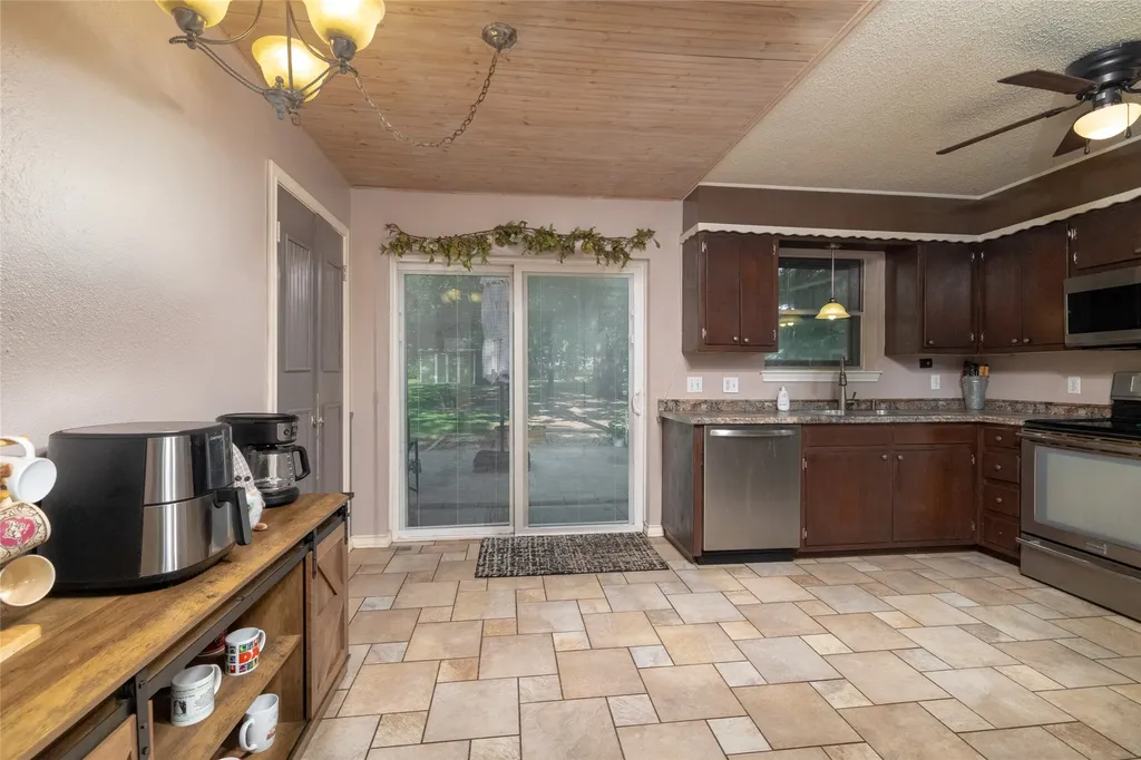 116 La Estada Drive Weatherford TX 76088