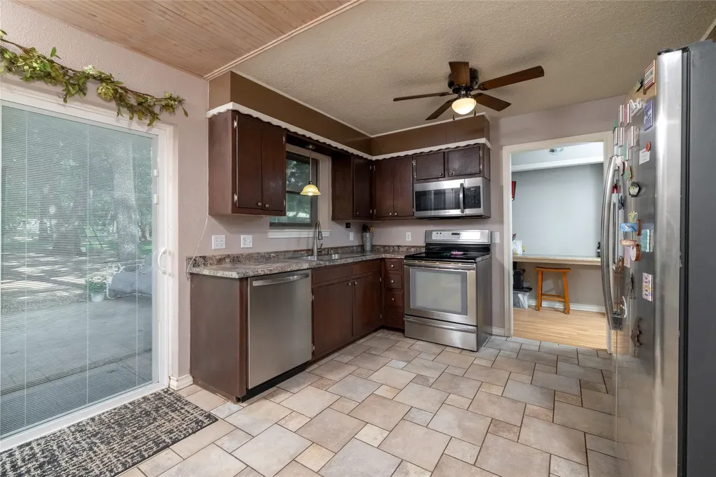 116 La Estada Drive Weatherford TX 76088