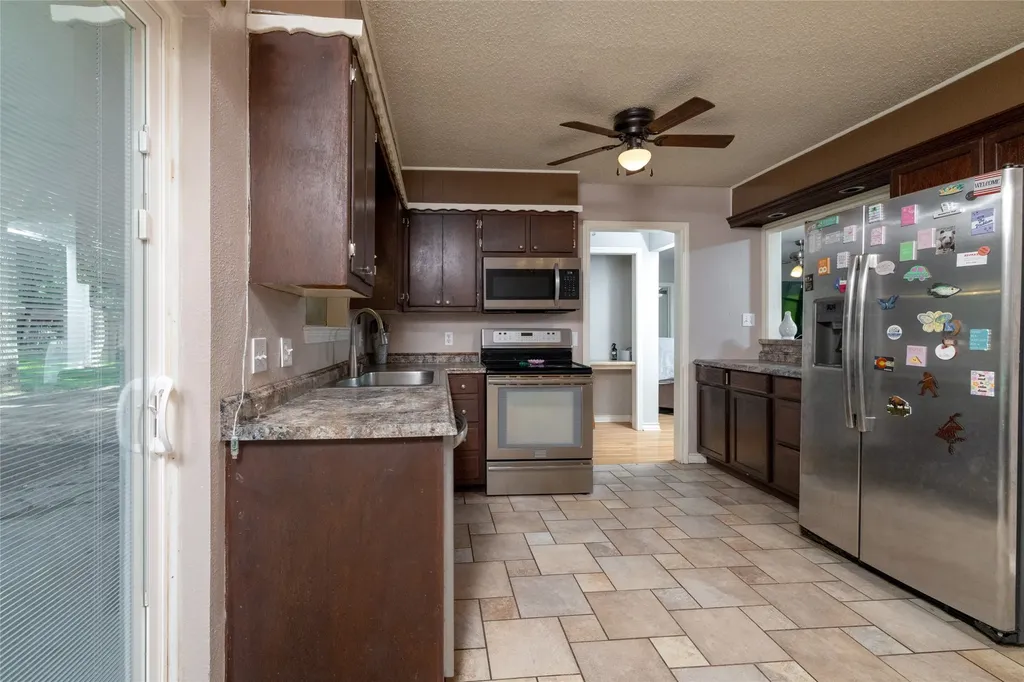 116 La Estada Drive Weatherford TX 76088