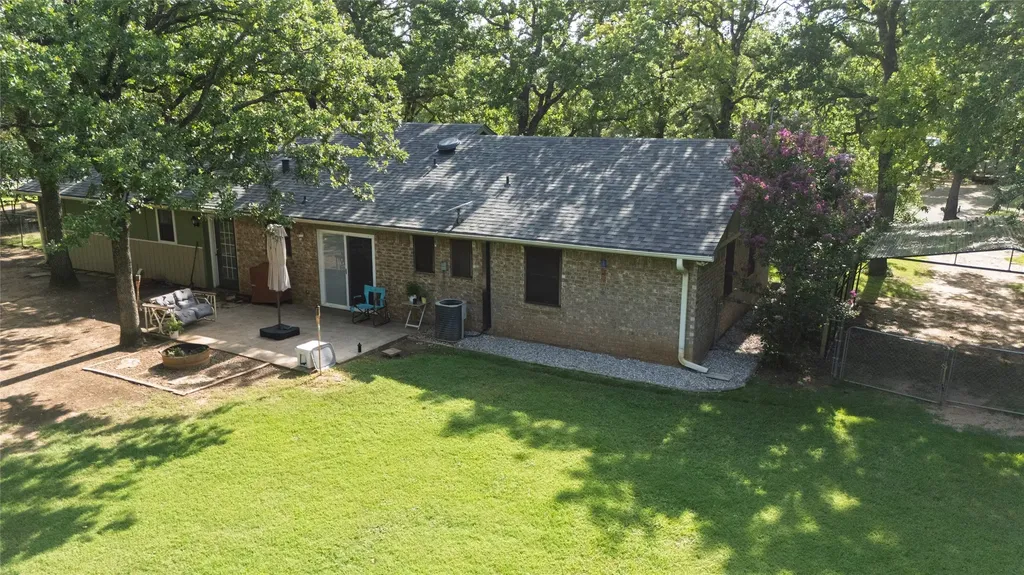 116 La Estada Drive Weatherford TX 76088