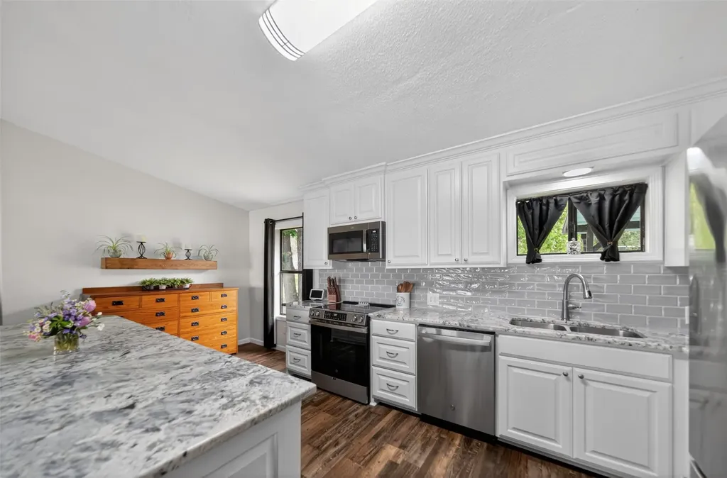 23363 Wateridge Loop Flint TX 75762