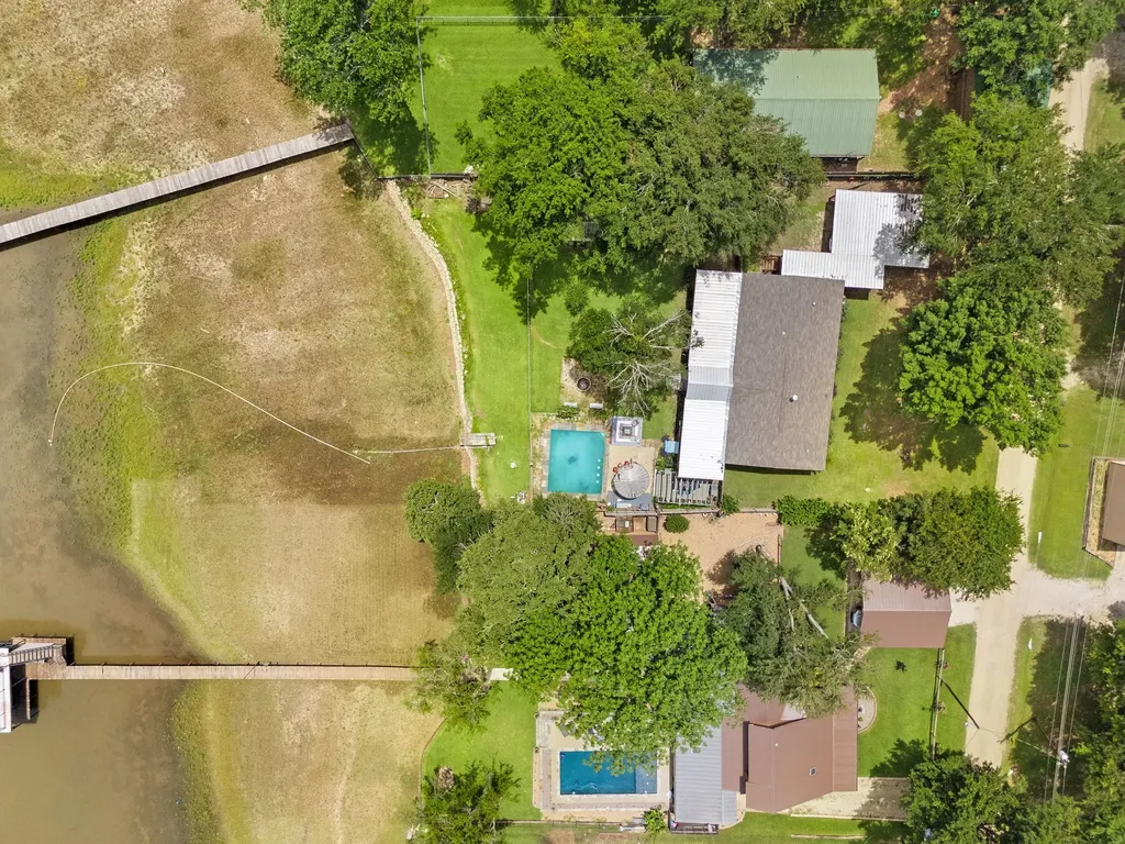 18390 Pine Drive Eustace TX 75124