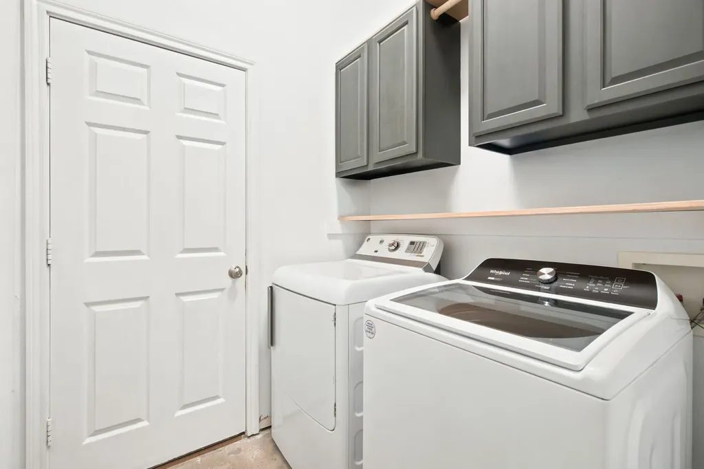 219 Southpeak Lane Ponder TX 76259