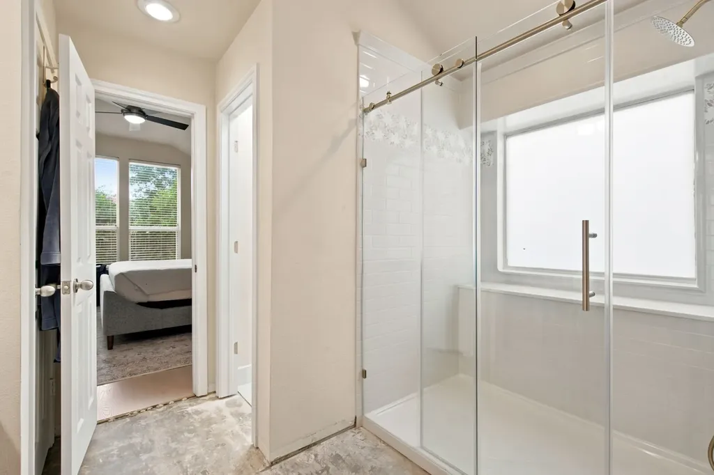 219 Southpeak Lane Ponder TX 76259