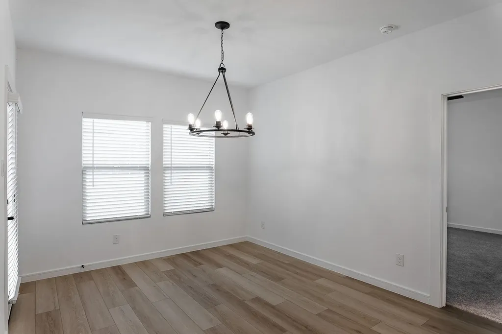 528 Brook View Drive Van Alstyne TX 75495